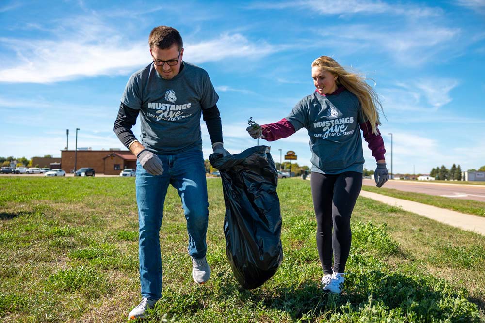 Clean-up efforts during 2022 Day of Service